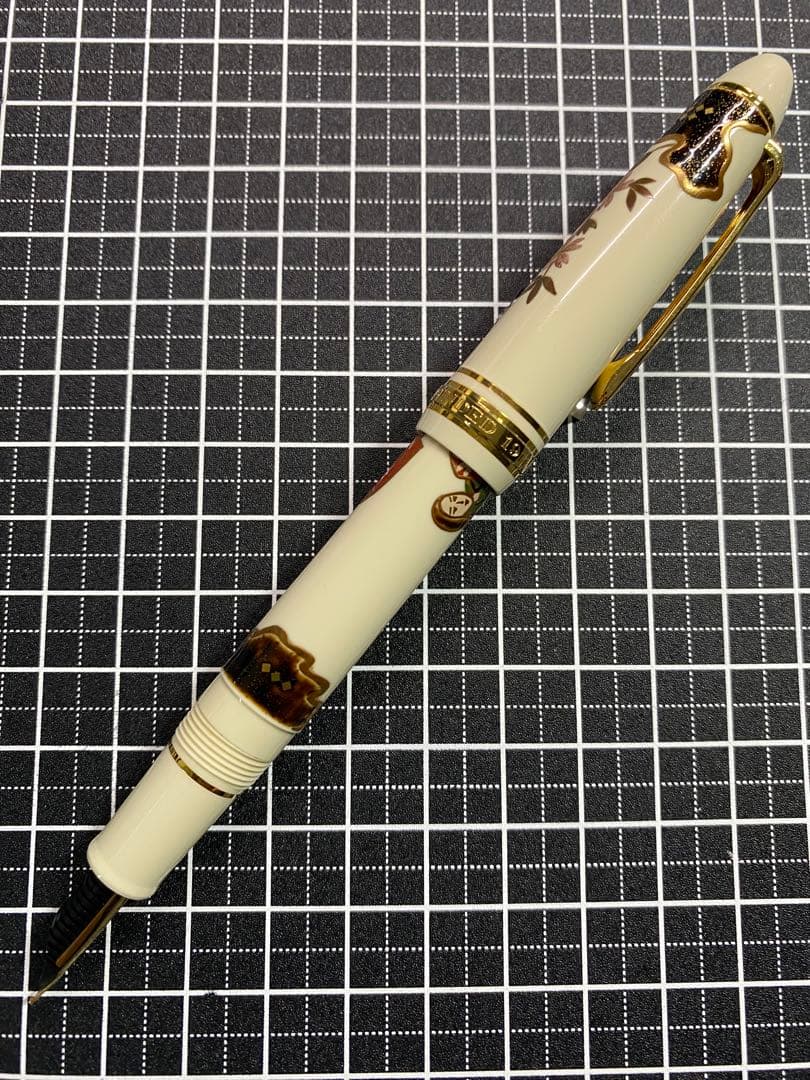 SAILOR PROFIT 蒔絵シリーズ　源氏物語　万年筆　字幅M