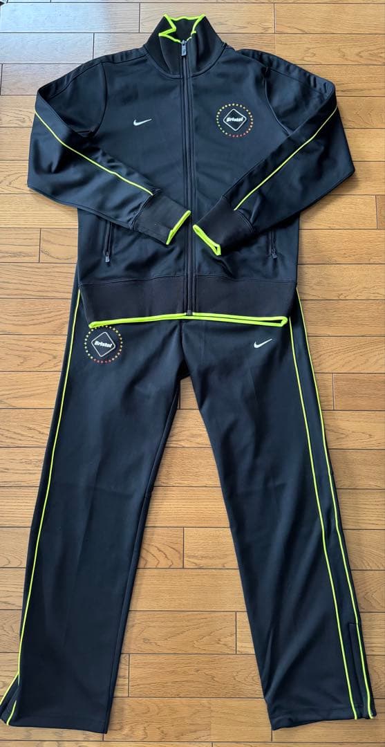 超希少 FCRB × NIKE コラボ セットアップ　Sサイズ