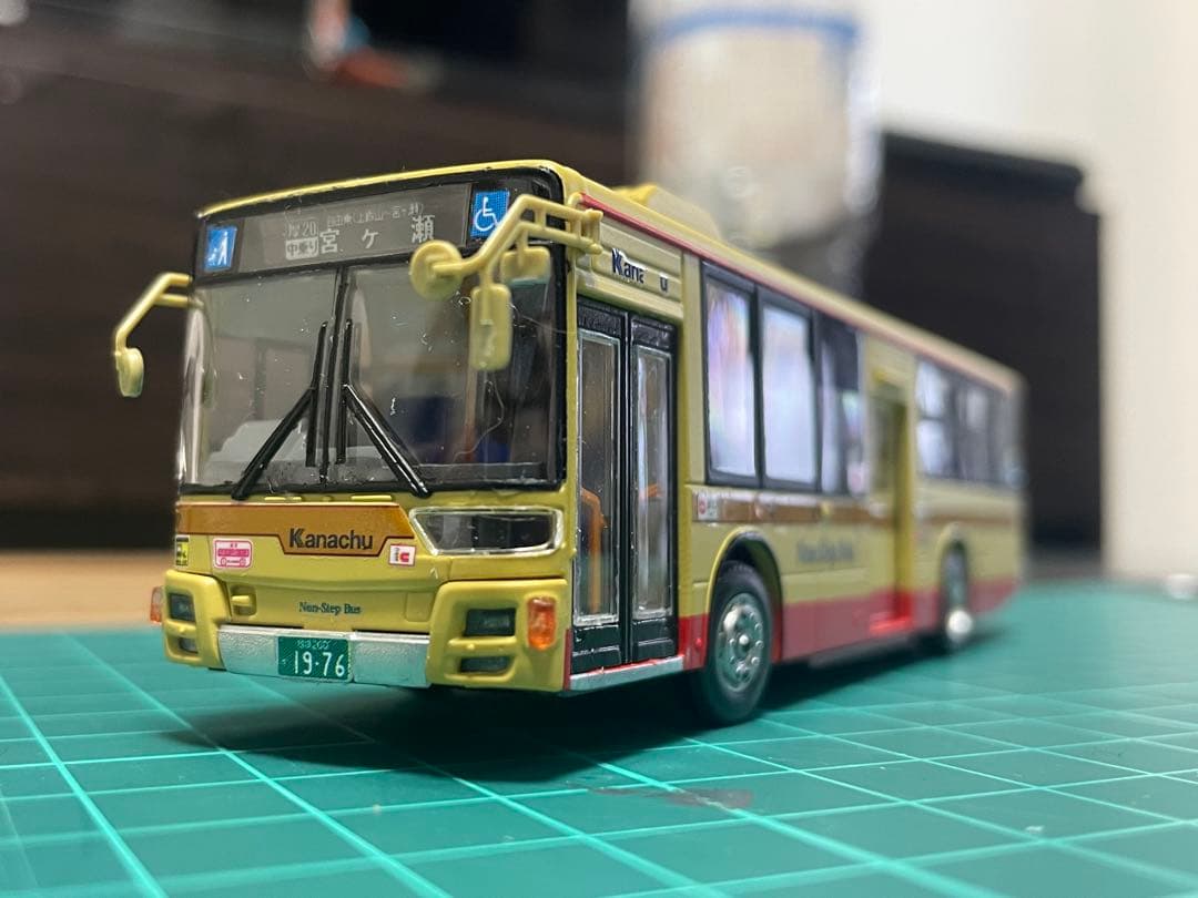 アオシマ　神奈中バス　プラモデル完成品