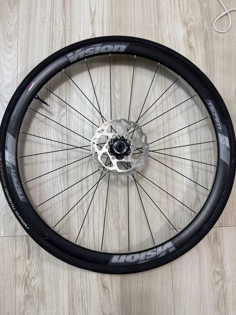 Vision Team 30 700C ディスクブレーキホイール　フロント