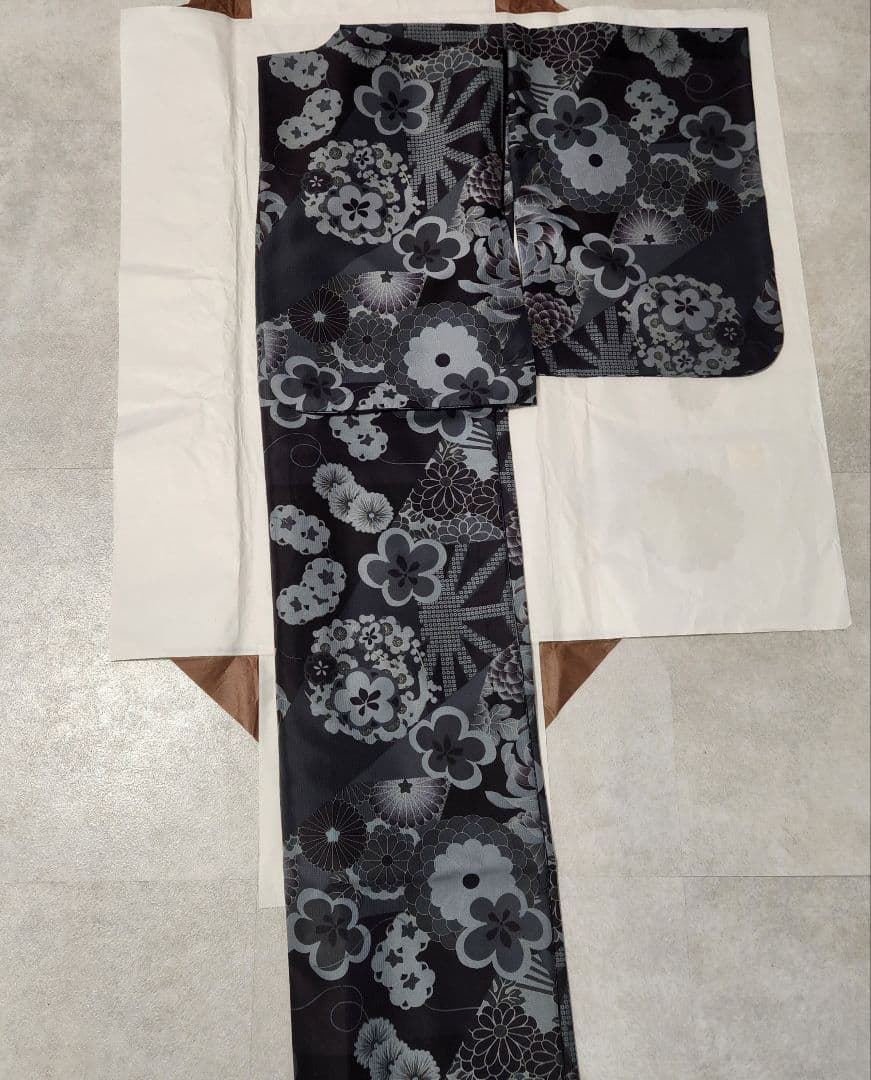 【お値下げ・美品・撫松庵】低身長　セオアルファ小紋・浴衣兼用　切嵌舞花文　洗える