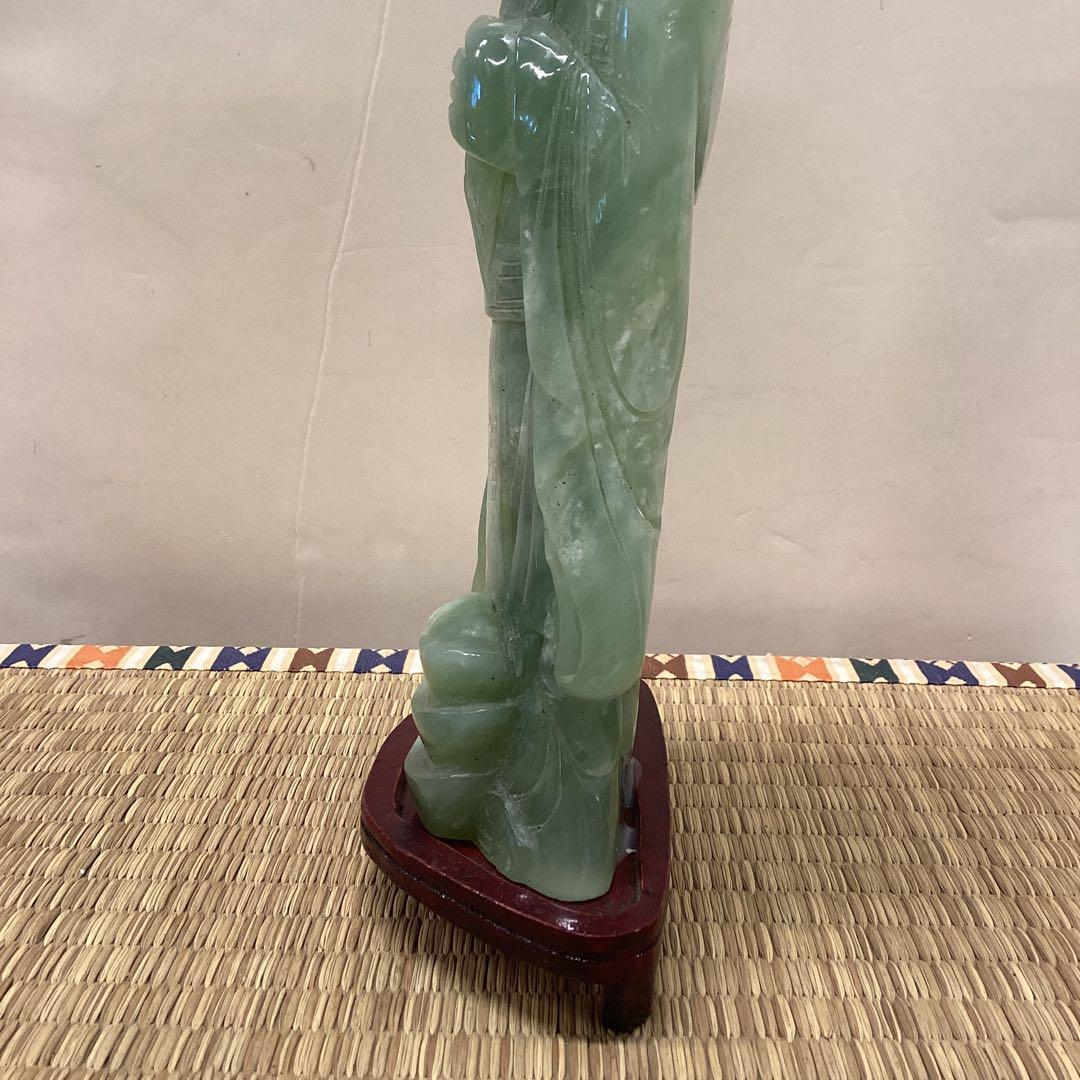 翡翠 神像 約24cm 木製台座付き