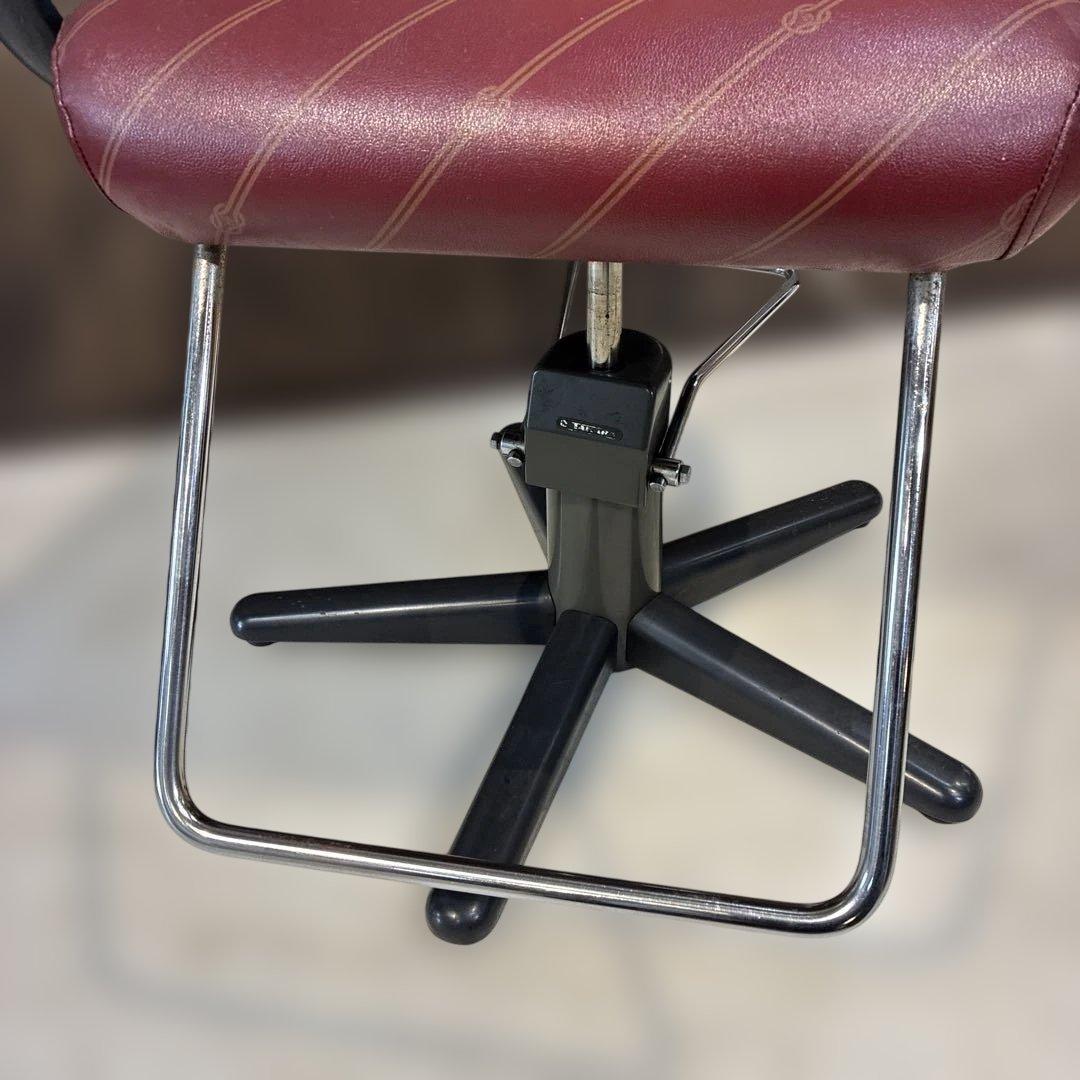 タカラベルモント　チェア　①