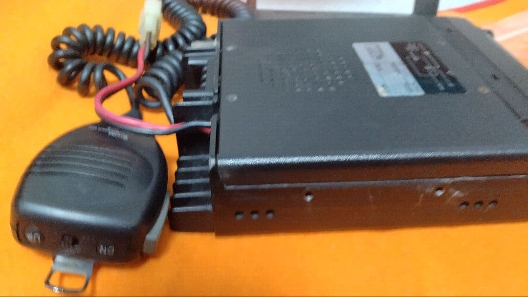 ICOMディユアルバンド…IC-207 受信改造済