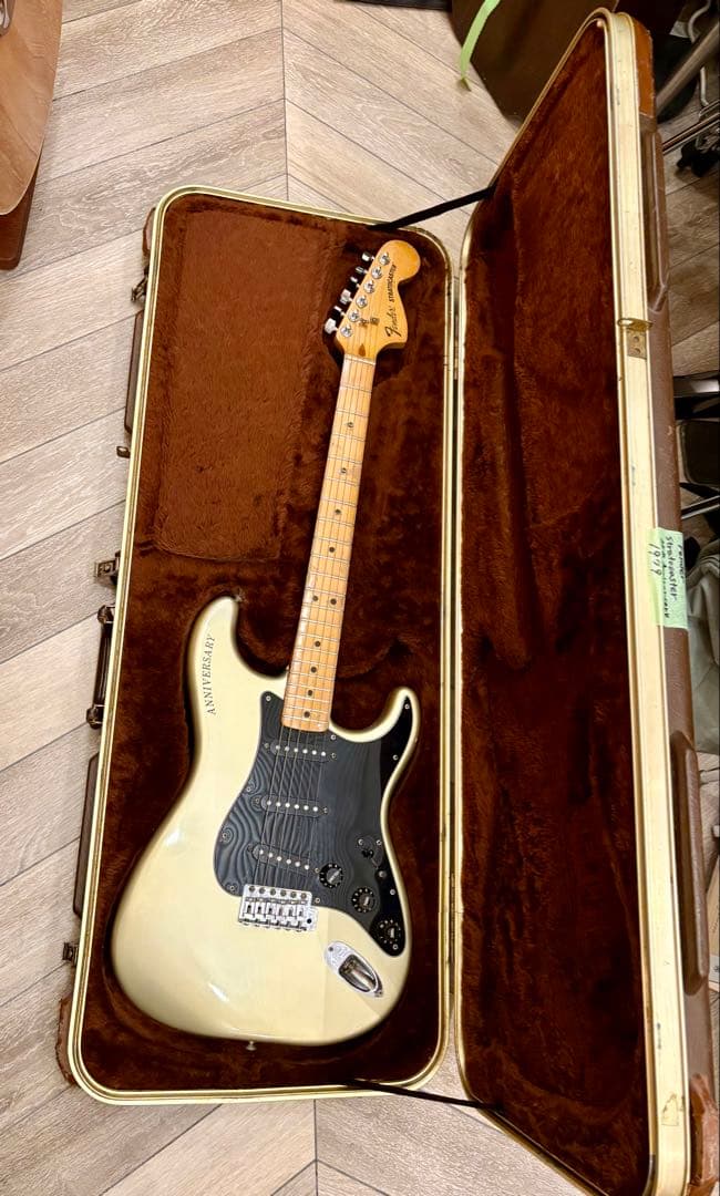 ギター FENDER USA 25th Anniversary Stratocaster