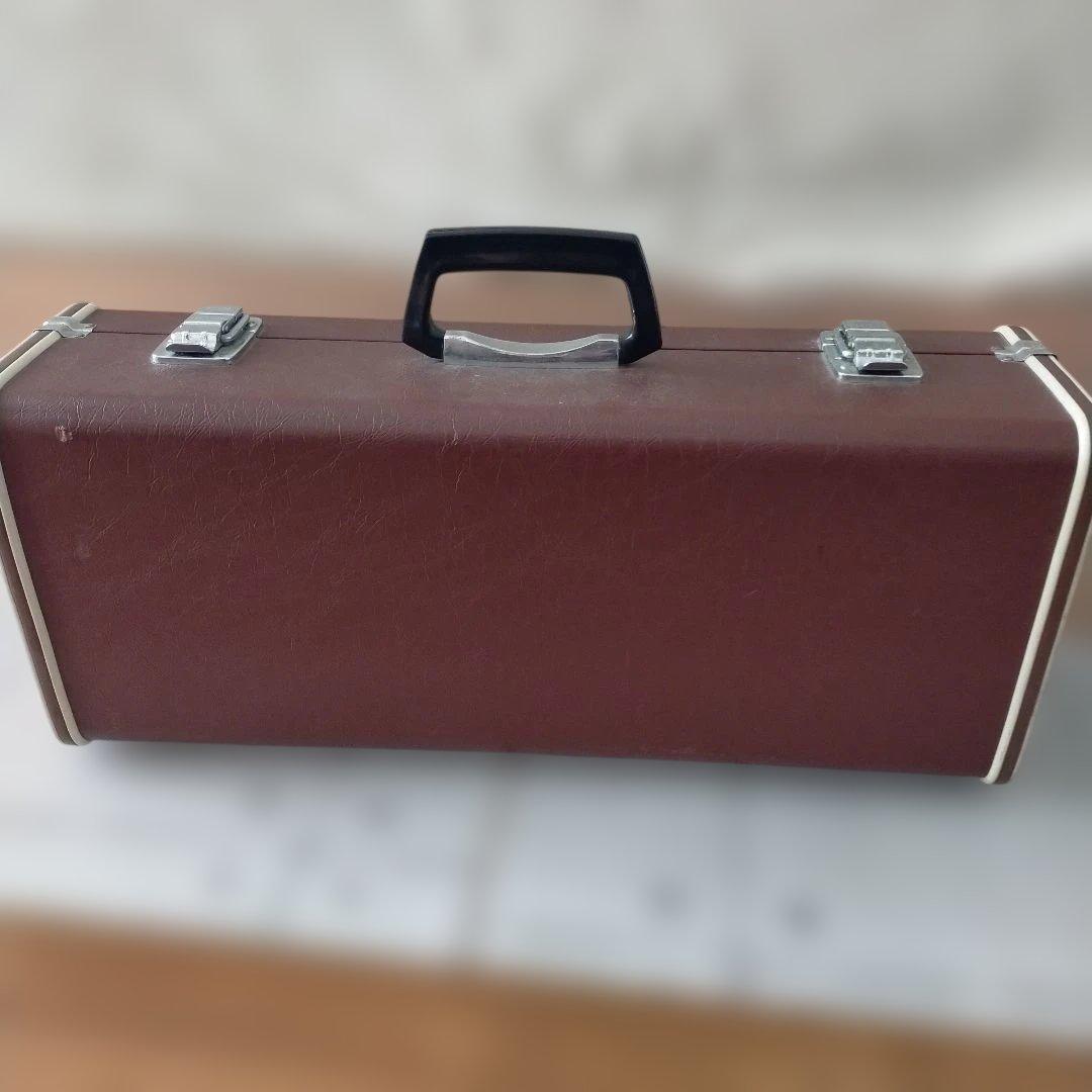 YAMAHA　ヤマハ　トランペット　ytr 235 　金色　ケース付　付属品あり