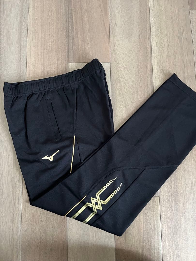 Mizuno 黒ジャージ XLサイズ