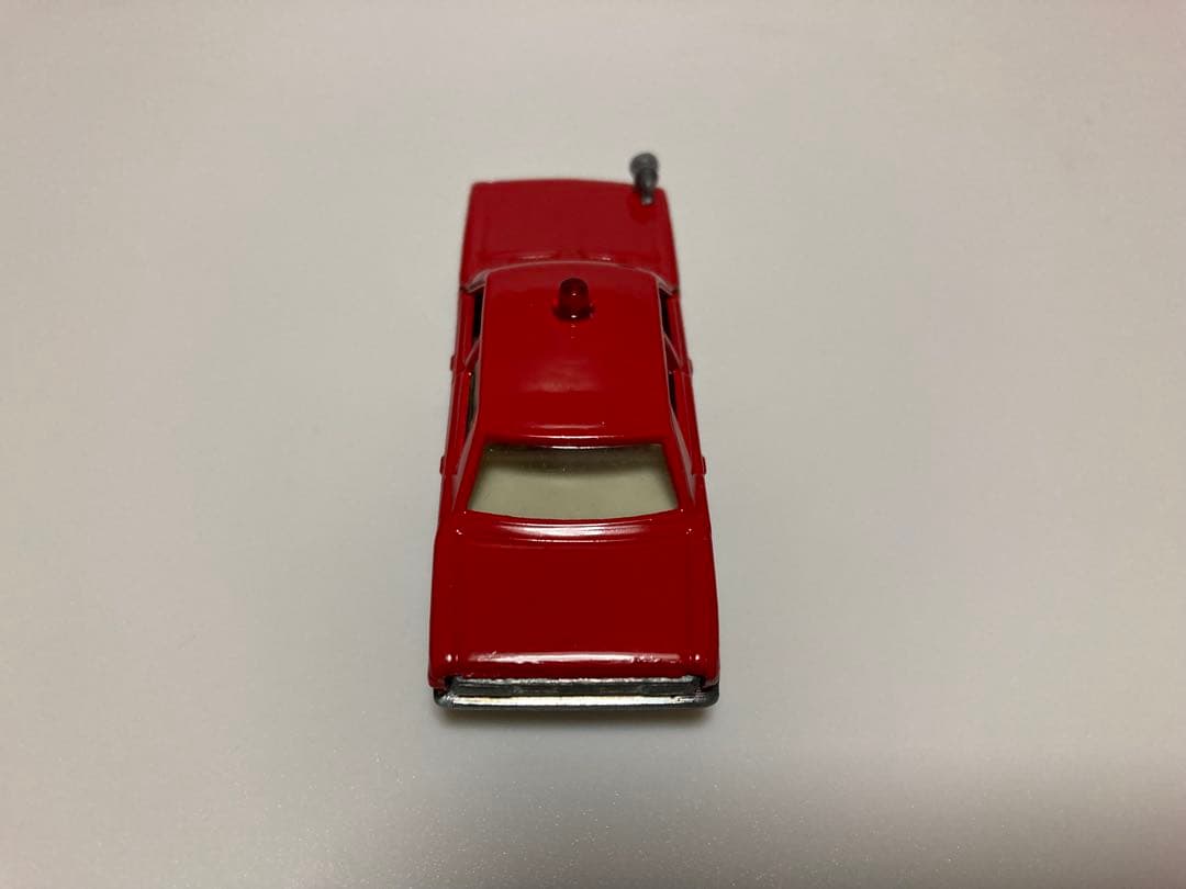 トミカ　クラウン　ファイアチーフカー　1Aホイール　銀サイレン　色指定箱　日本製