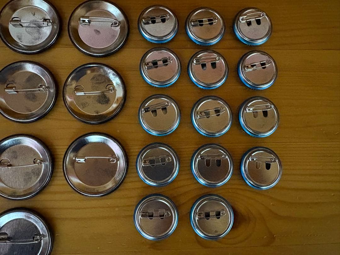 【ファン感謝祭3rd、33点セット】あんスタ 真白友也 缶バッジ2種セット