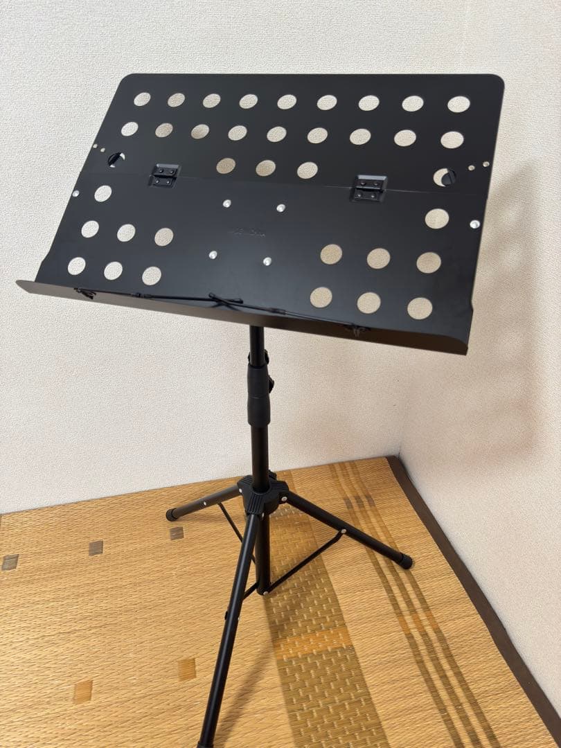 GUITAR STOOL WITH STAND+楽譜クリップ付き