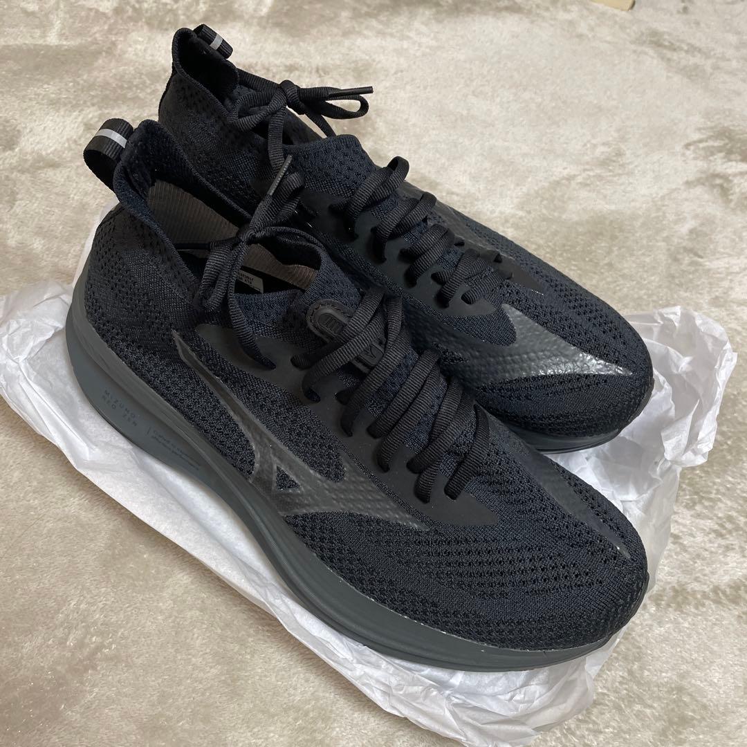 美品MIZUNOミズノ ネオゼンランニング マラソンシューズNEO ZEN 28