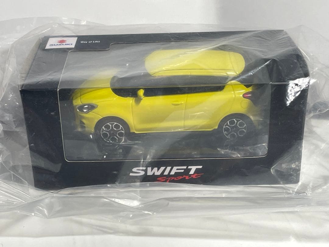 スズキ スイフトスポーツ 1/43 プルバックミニカー イエロー ZC33S