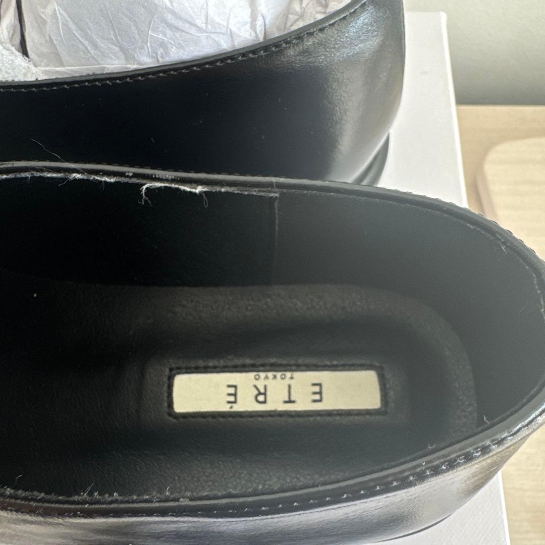 etretokyo エトレトウキョウ　オイルドレザーフラットローファー