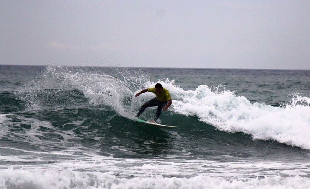 GENESISサーフボード