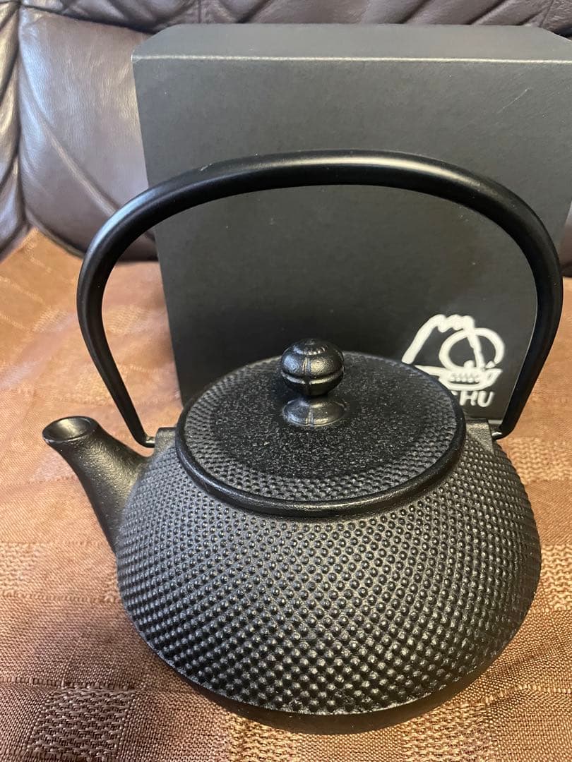 岩鋳 鉄瓶 7型アラレIH対応（内面釜焼）