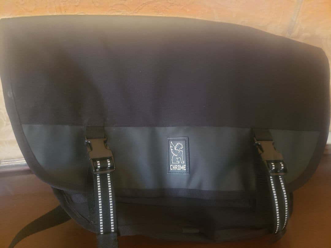 Chrome メッセンジャーバッグ
