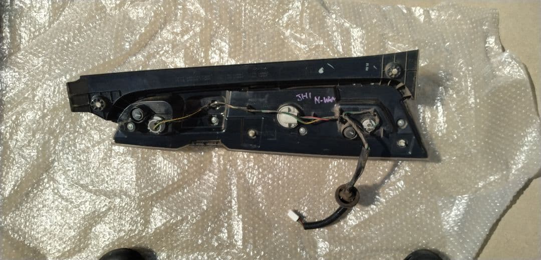 LEDテールライト 配線接続タイプ