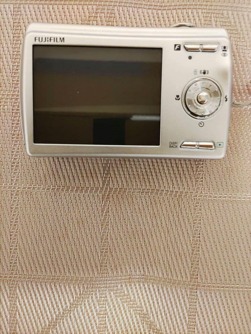 FUJIFILM FinePix F100fd コンデジ デジカメ