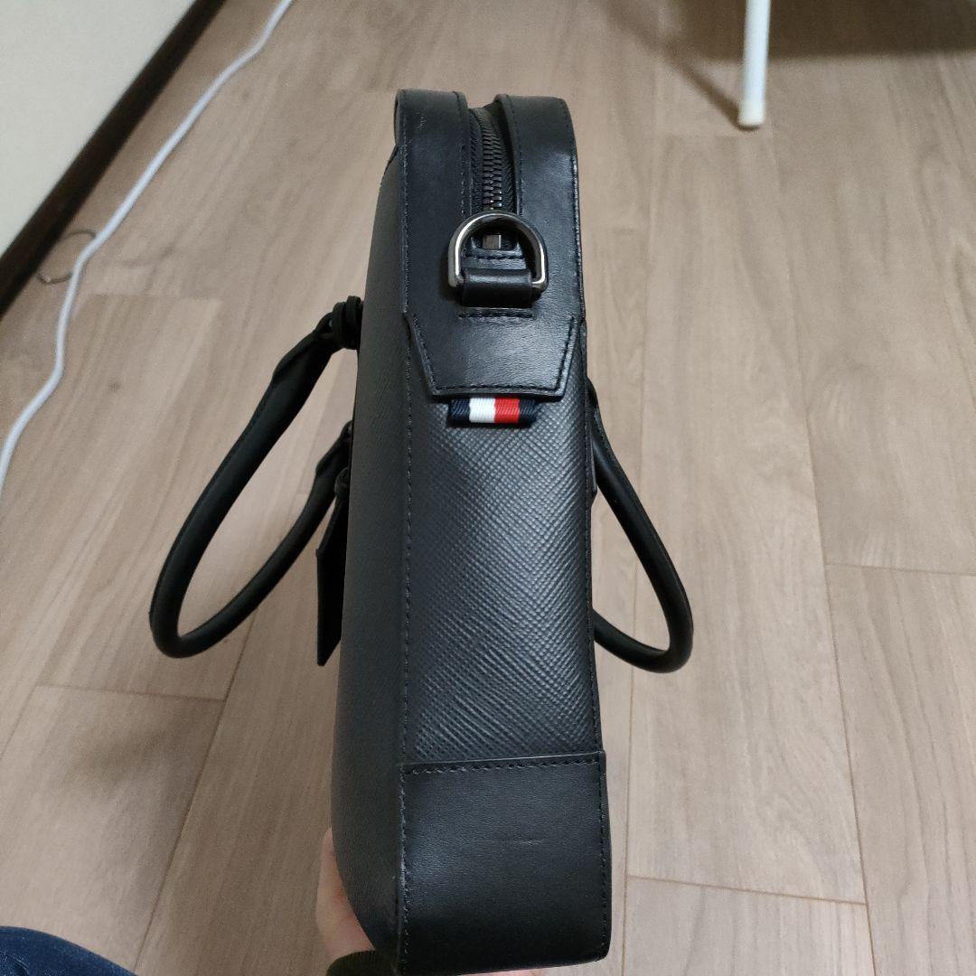 トミーヒルフィガー ビジネスバッグ ブラック