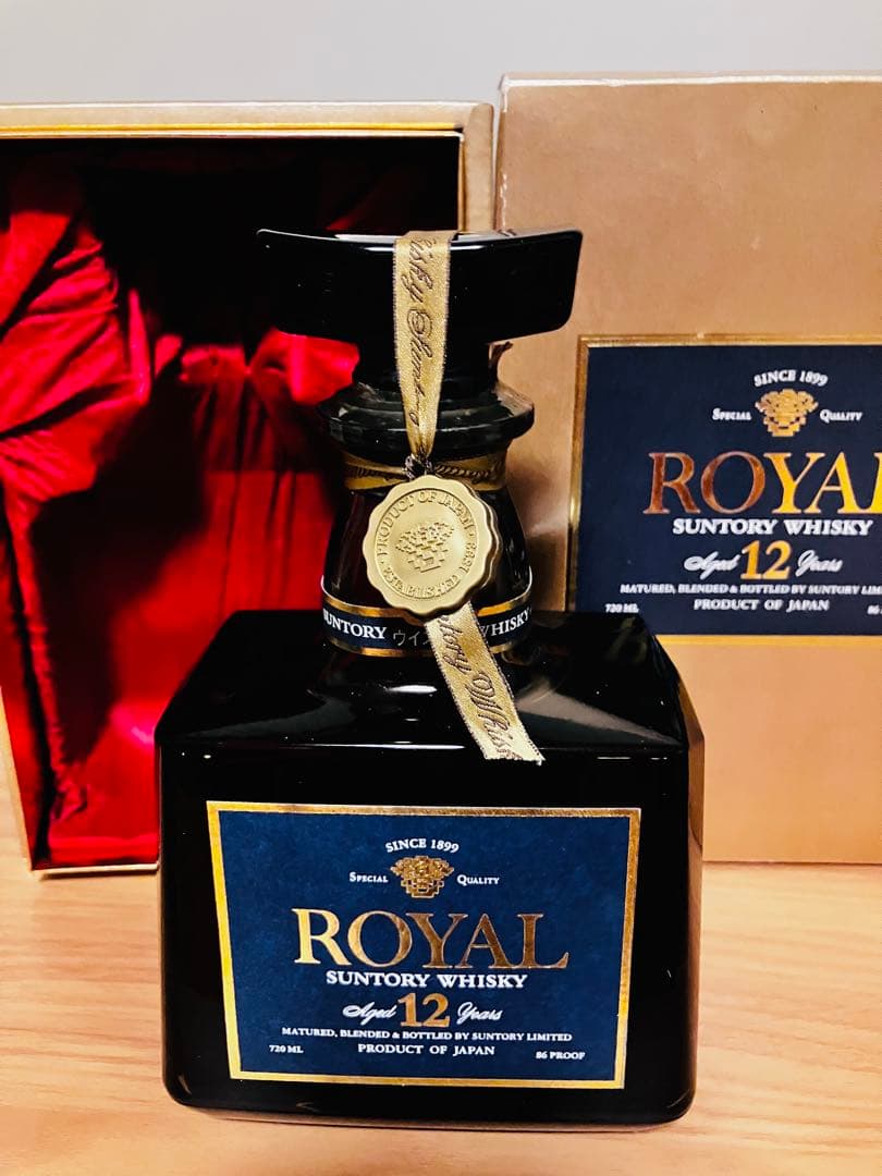 サントリーウイスキー ローヤル15年/ブルーラベル/700ml/箱入り