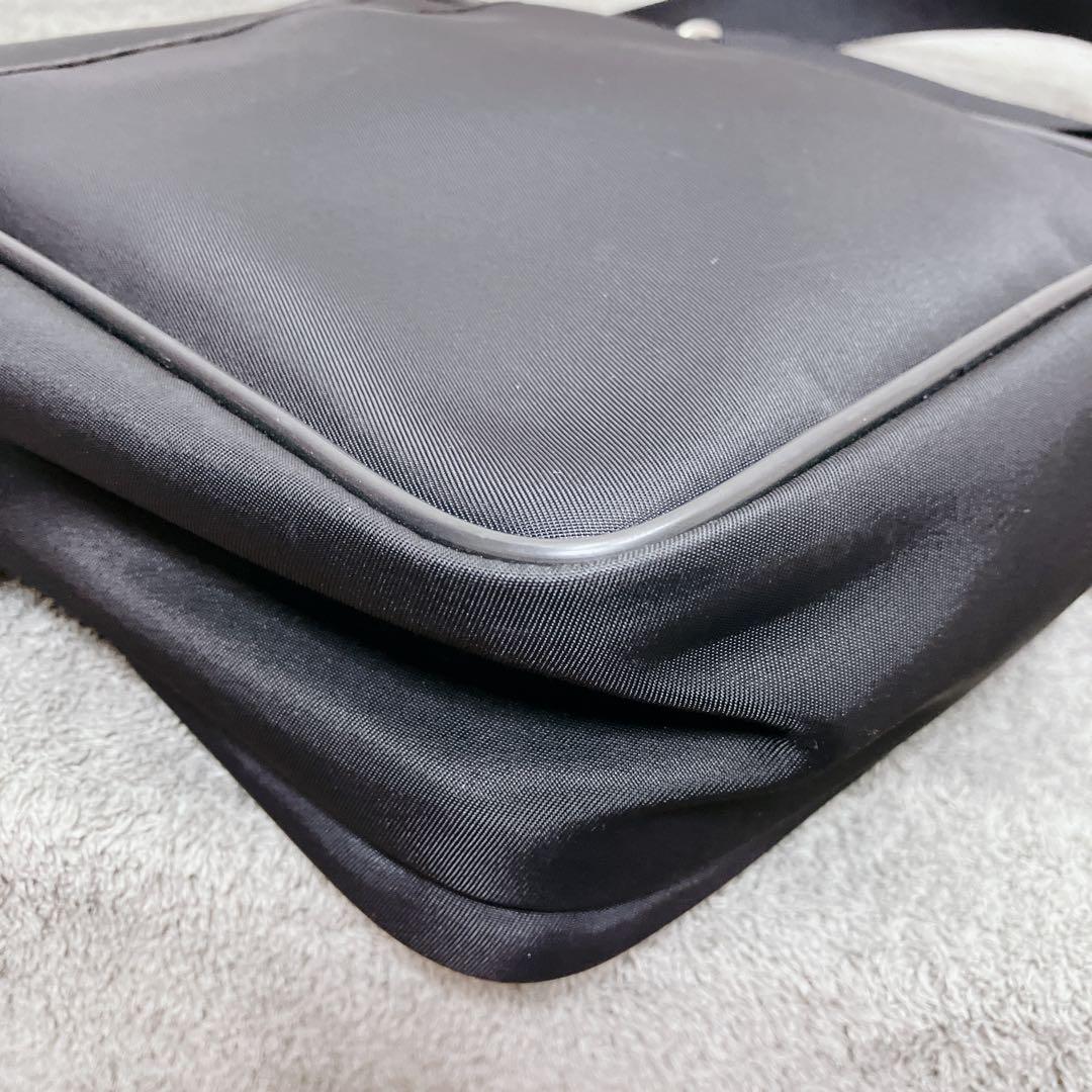 ちー　バーバリー　Burberry ショルダーバッグ ノバチェック