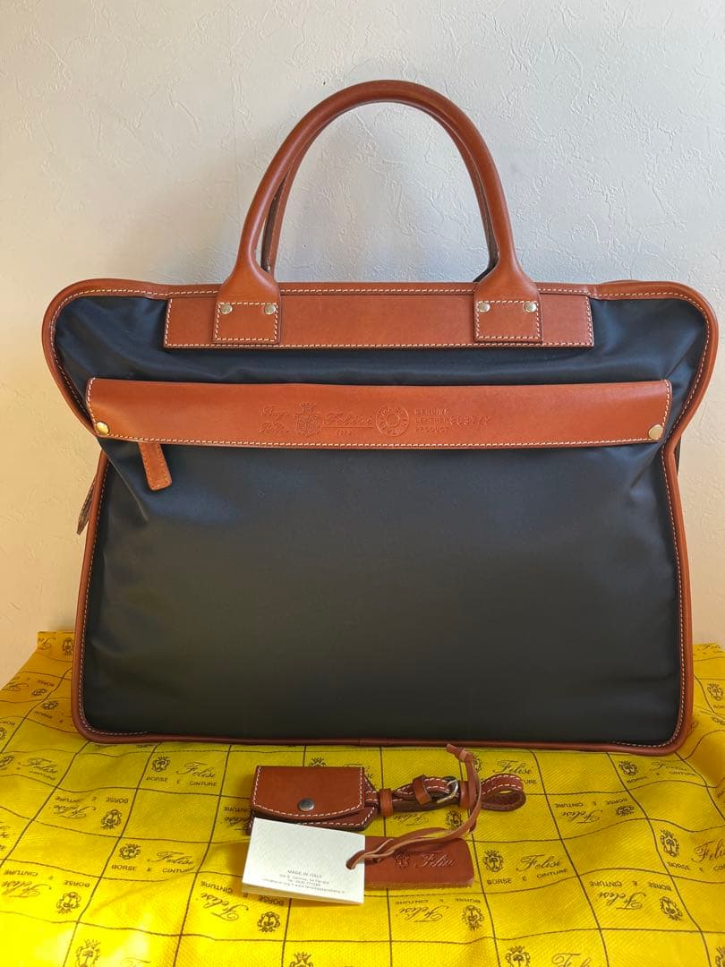 【極上品】フェリージ Felisi 8637/2-DS ビジネスバッグ