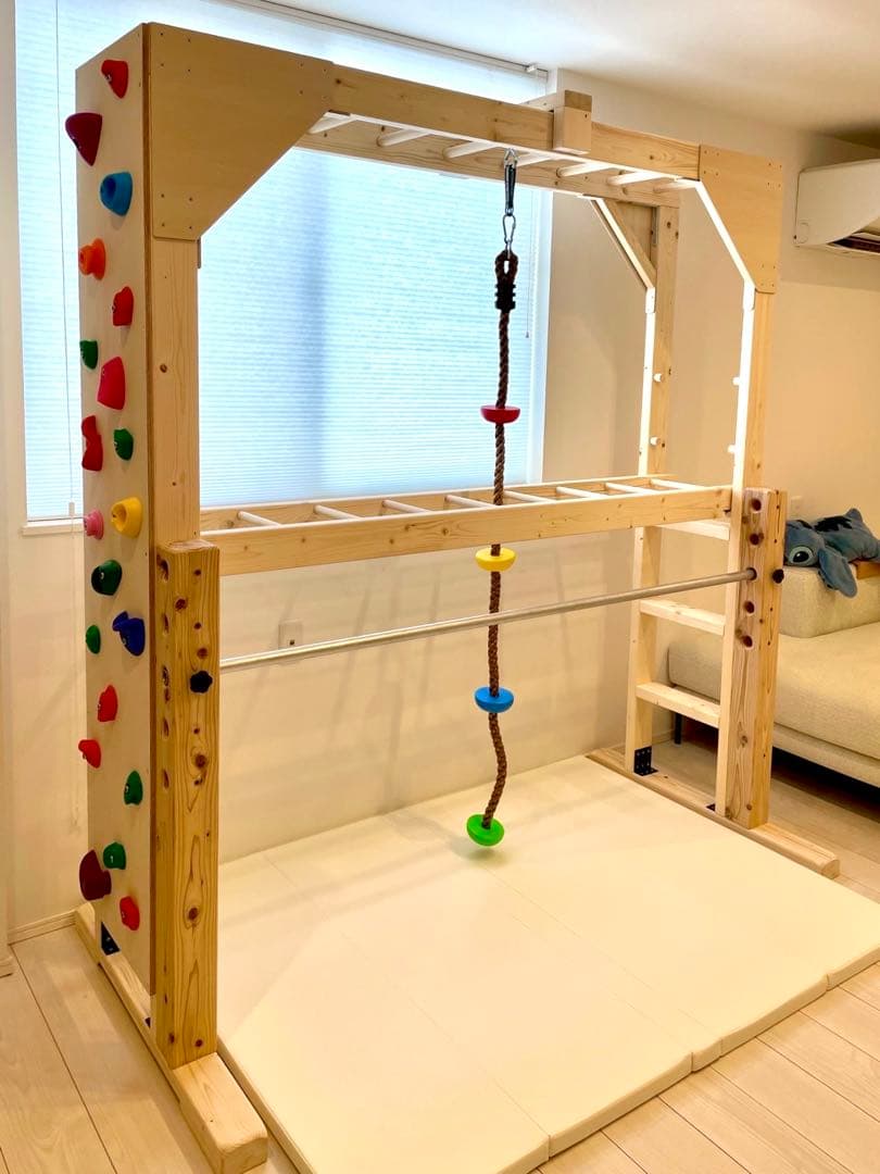 室内遊具　室内うんてい　雲梯　ボルダリング