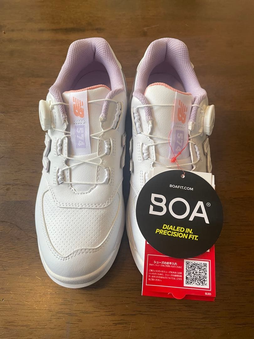 未使用　ニューバランス　レディースゴルフシューズ