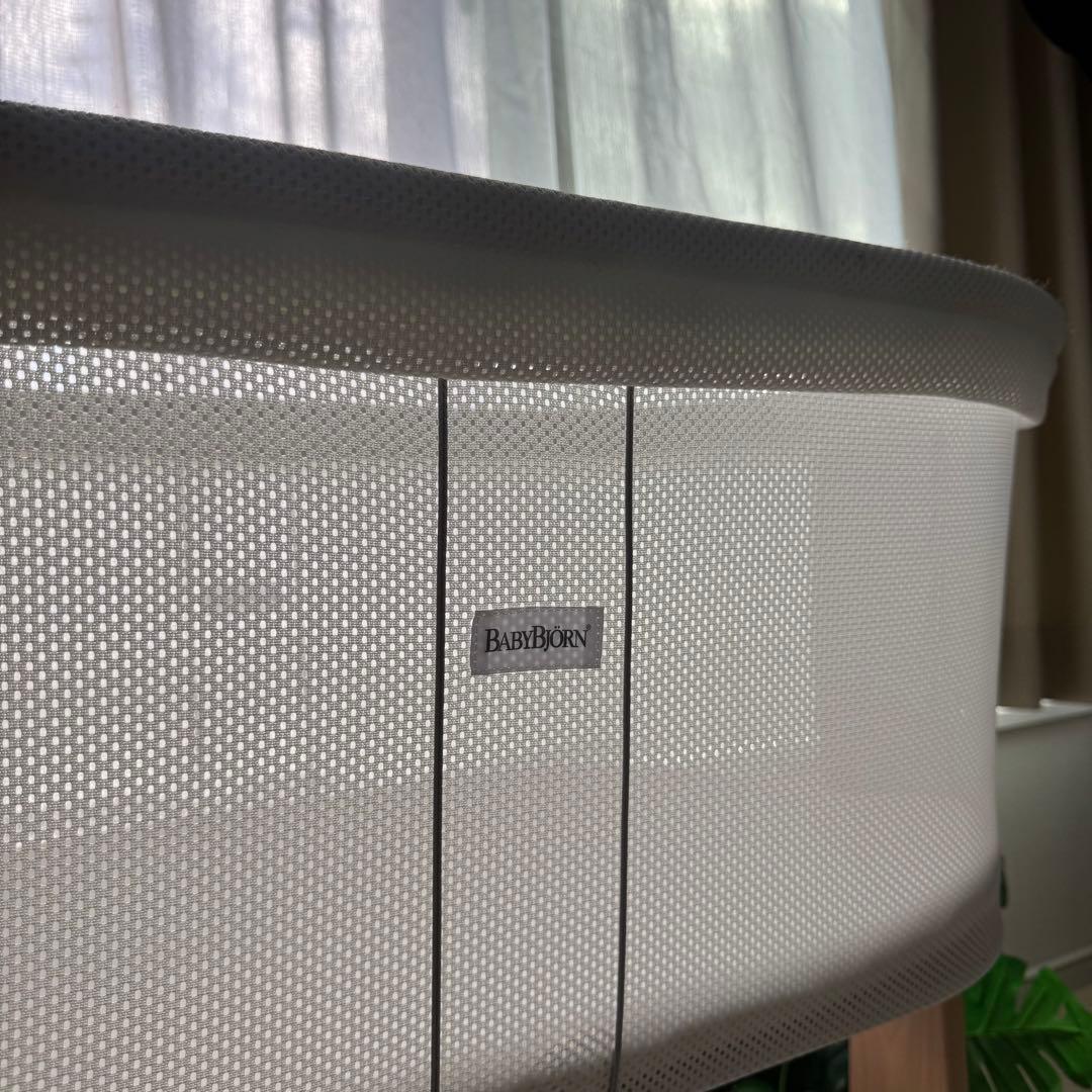 （美品）ベビービョルン クレードルハーモニー　ベビーベッド