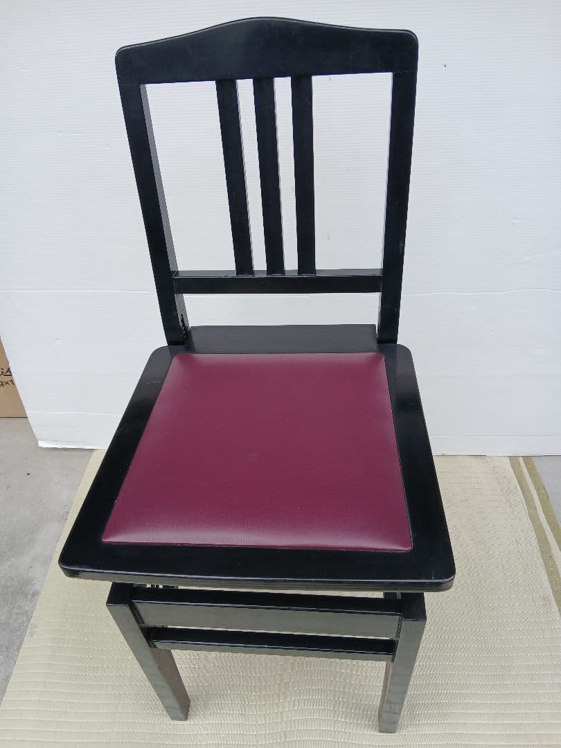 ヤマハ背もたれ付、ストッパー付、ピアノ椅子　昭和レトロ　中古品