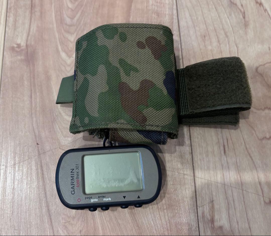 GARMIN Foretrex 301 迷彩カバー　おまけ付き