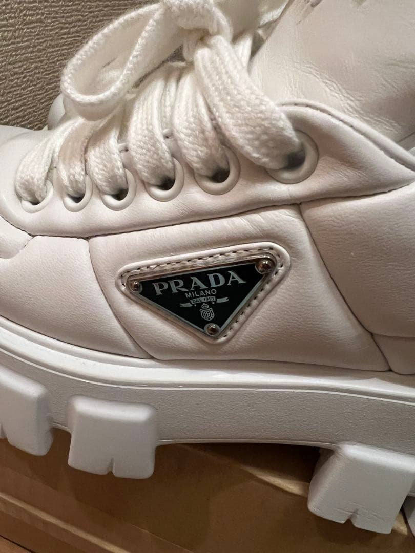 PRADA ローファー　厚底スニーカー　ホワイト　23cm