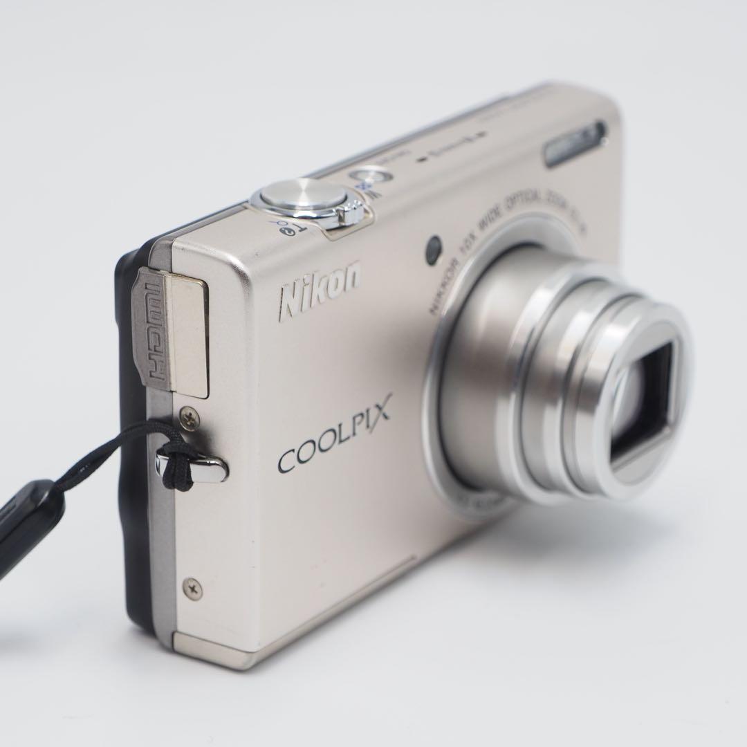 デジタルカメラ Nikon CoolPIx S6200 別売りケース付