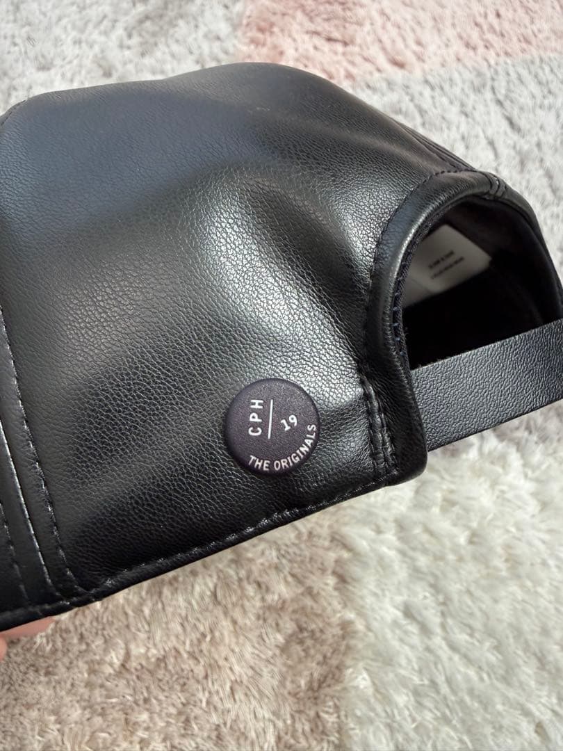 CPH シンセティックレザー キャップ
