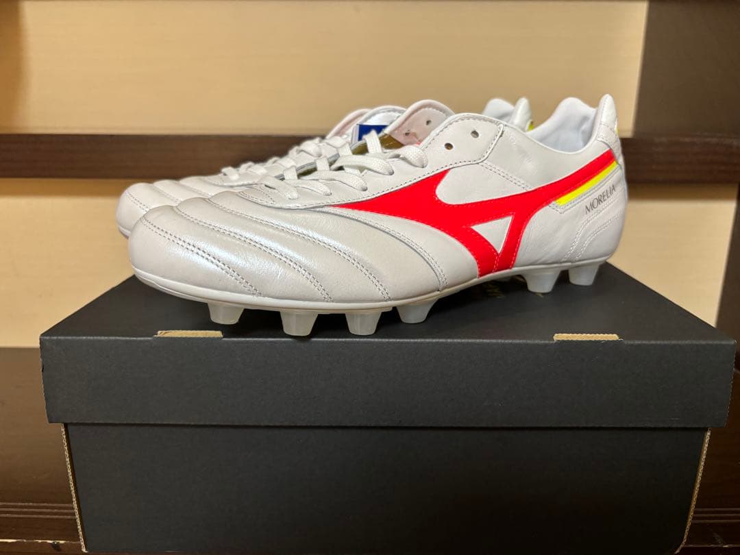 サッカースパイク　ミズノ　モレリア2 JAPAN 限定色　新品　27cm