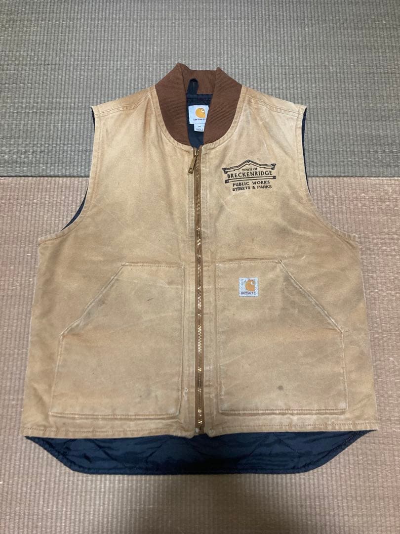 カーハート　carhartt ダックベスト　Mサイズ