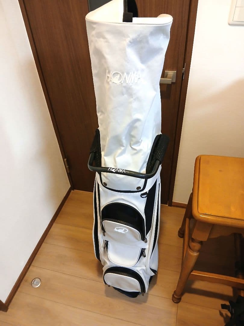 【mako 】本間ゴルフ キャディバッグ ホワイト