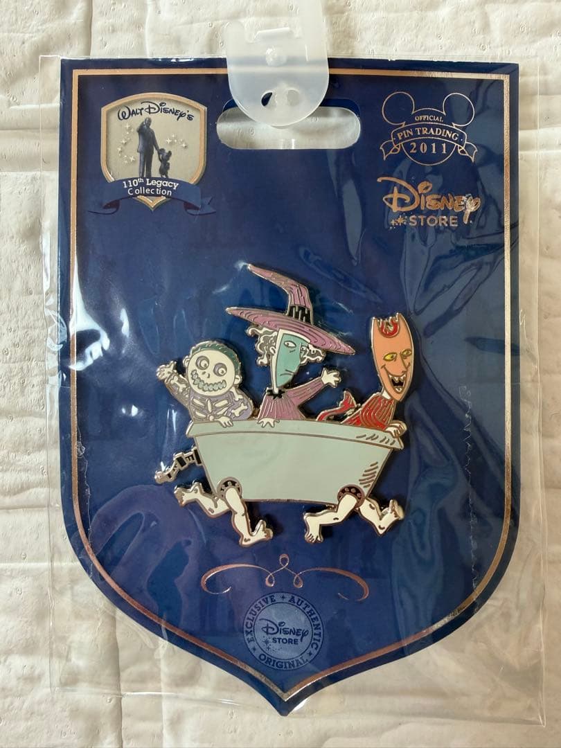 ナイトメア・ビフォア・クリスマス 110周年レガシーピンバッジ