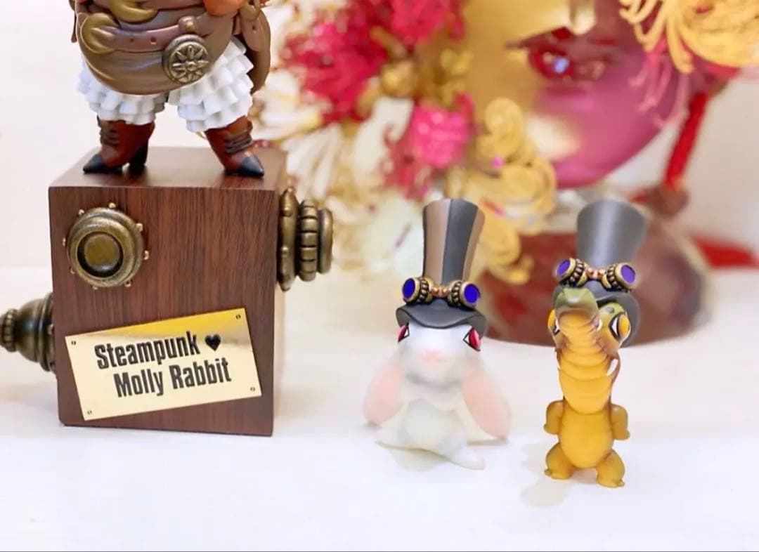 デザイナーズトイ 末那末匠 ポップマート 2点 Molly フィギュア E