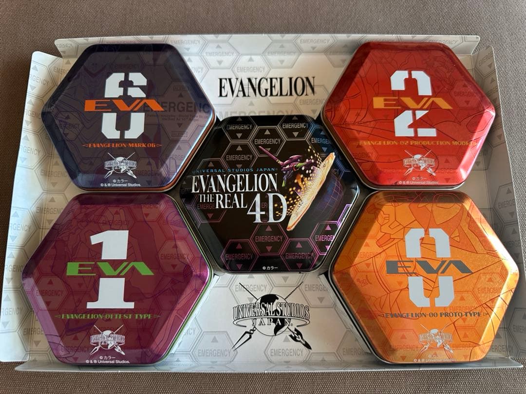 エヴァンゲリオン 六角形缶バッジ 5個セット