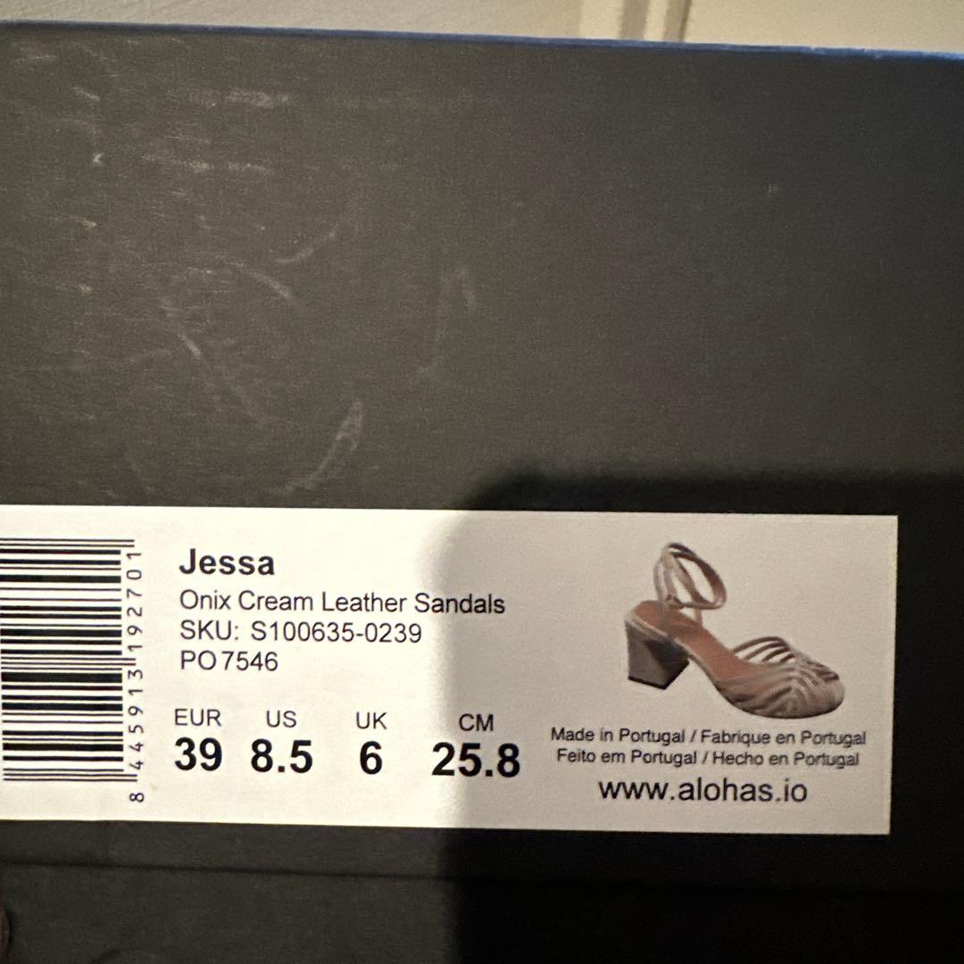 ★新品★ALOHAS ストラップサンダル