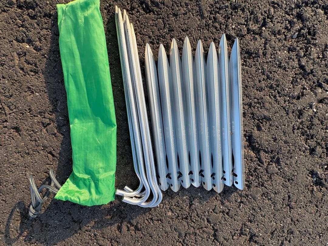 アイボリー旧型モンベルムーンライト3型ゆるキャン△しまりんモデル