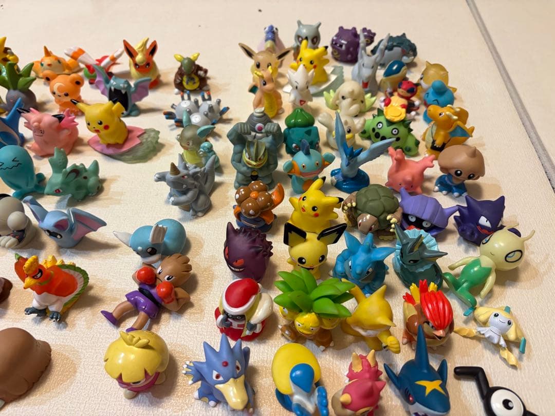 299体‼️ まとめ売り‼️ポケットモンスター　ポケモン　指人形　フィギュア