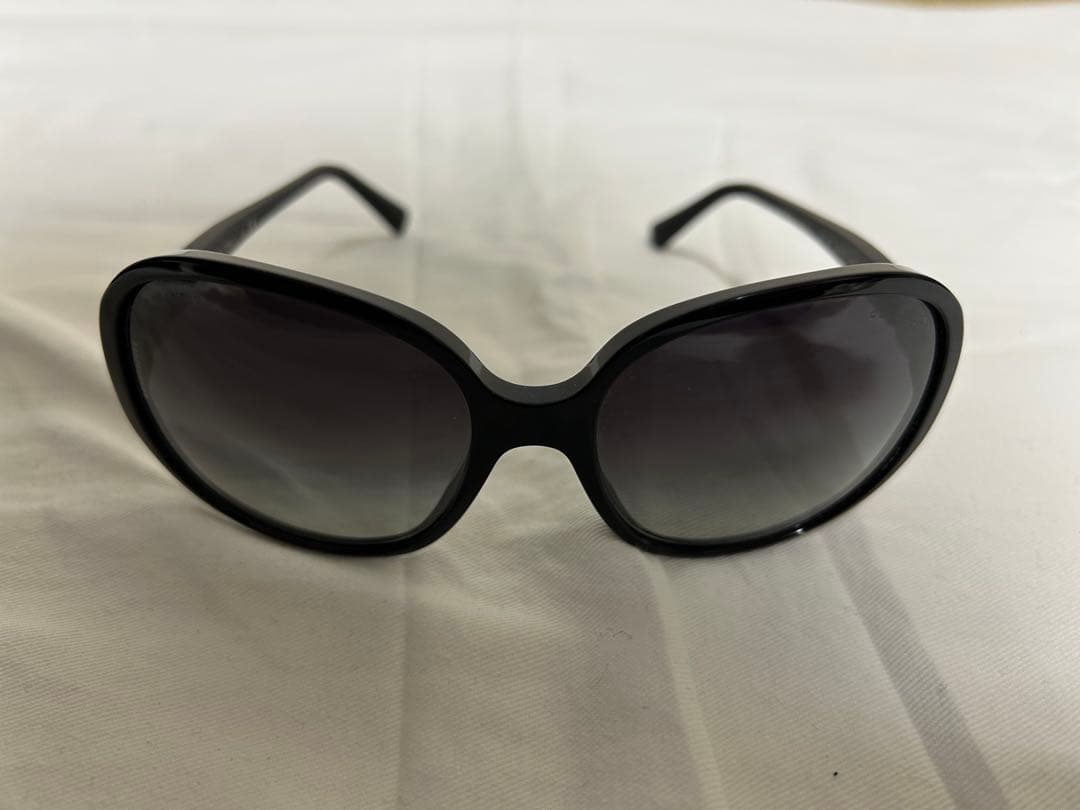 CHANEL シャネル ブラックサングラス イタリア製