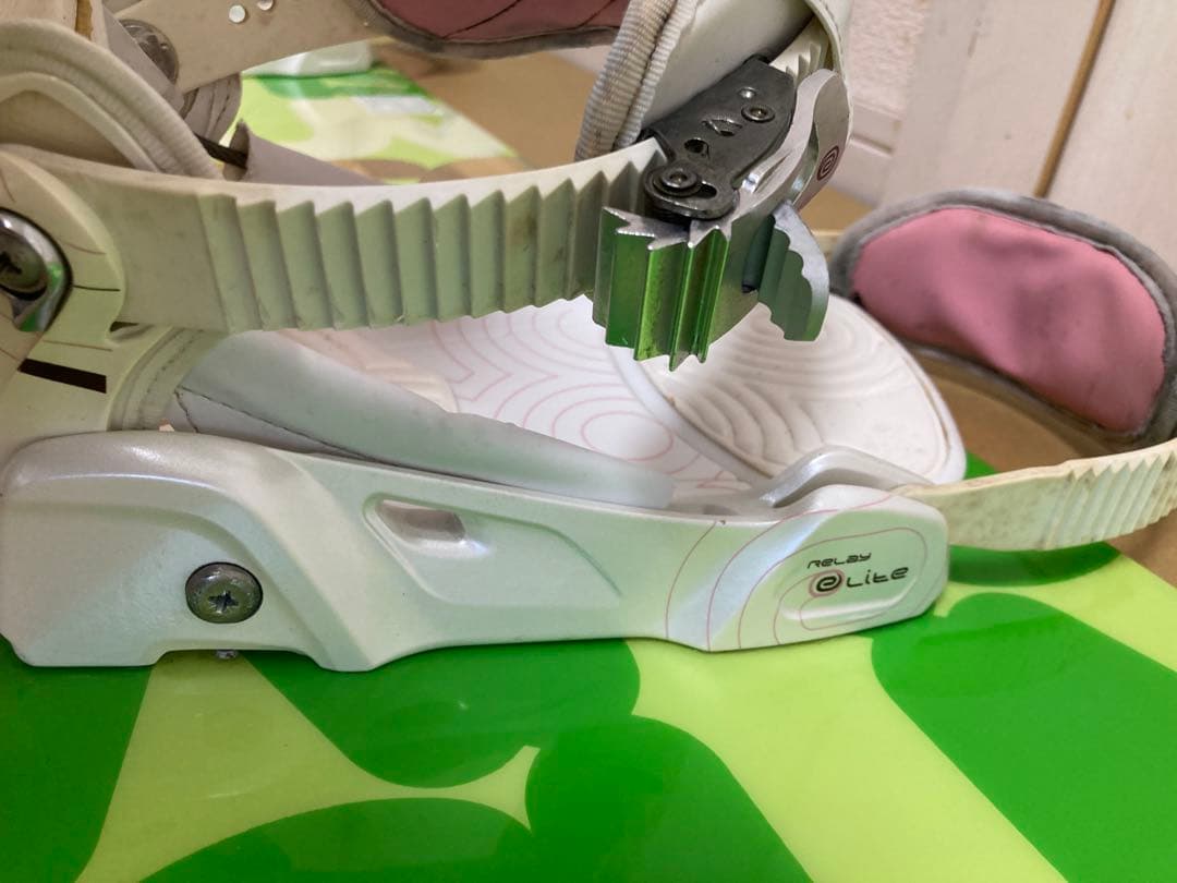 FANATIC スノーボード146cm サロモンビンディングM 24cmブーツ