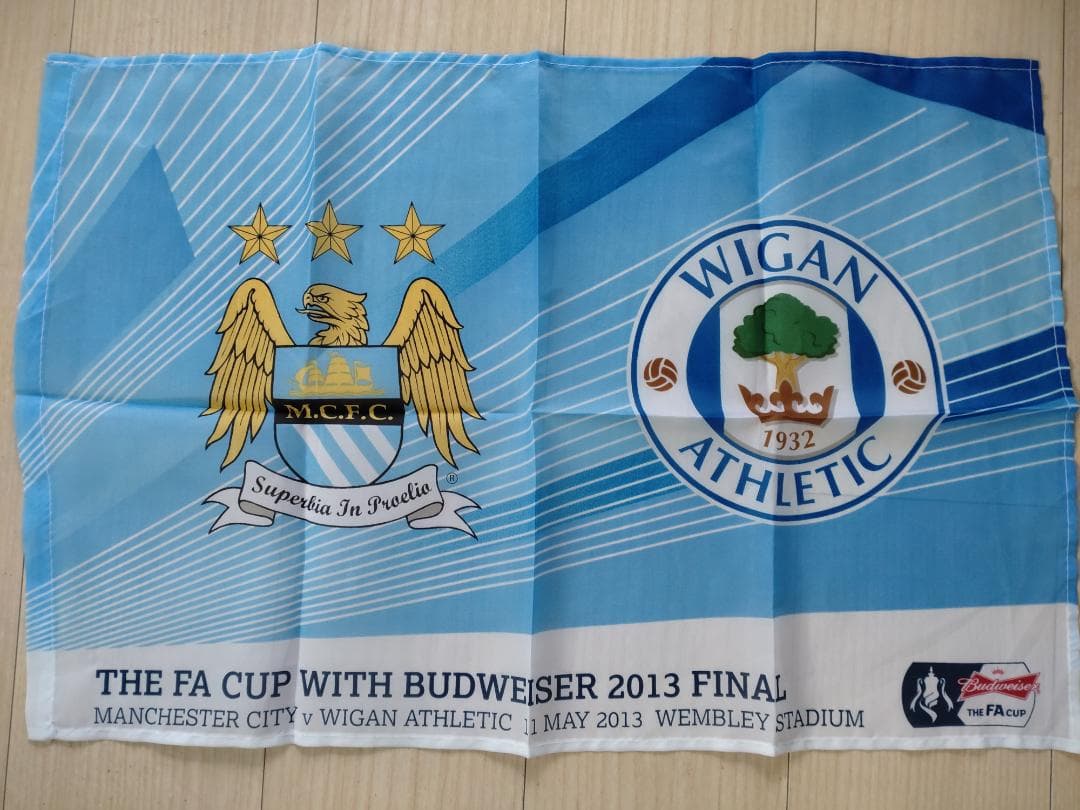 2013 FAカップファイナル　フラッグ　マンチェスターシティvsウィガン