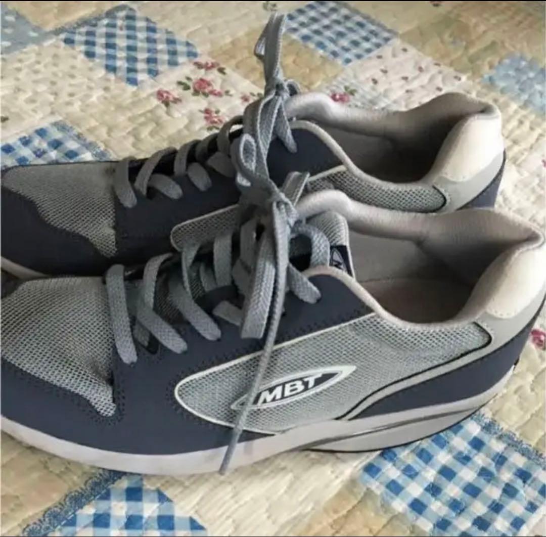 MBT ウォーキングシューズ