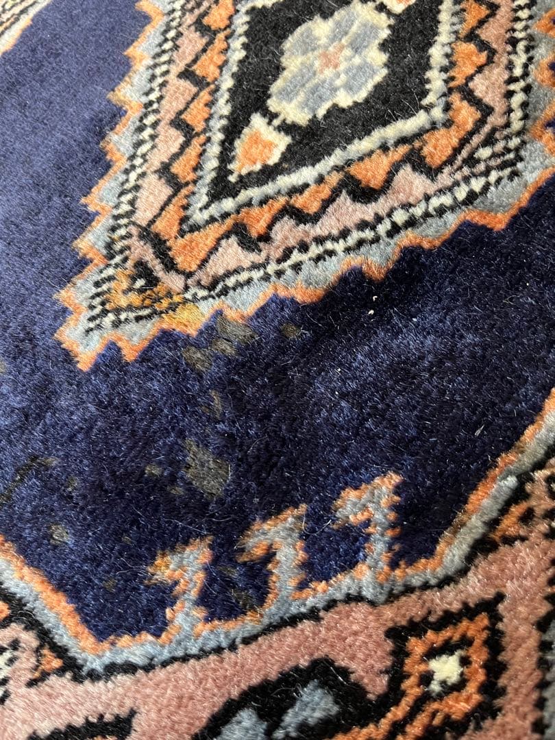 パキスタン絨毯　大判　約280センチ×188センチ　ウール　手織り