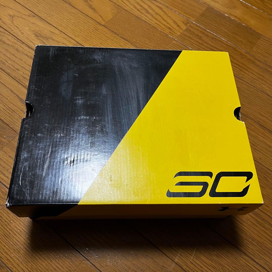 希少　アンダーアーマー Curry2.5 カリー2.5 ステフィンカリーモデル