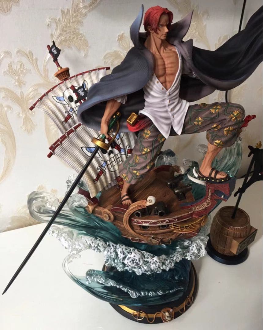 ワンピース 赤髪 シャンクス ガレージキット ガレキ スタチュー①④